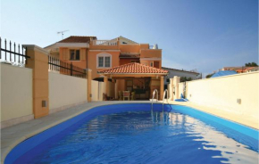 Gorgeous Home In Brodarica With Kitchen